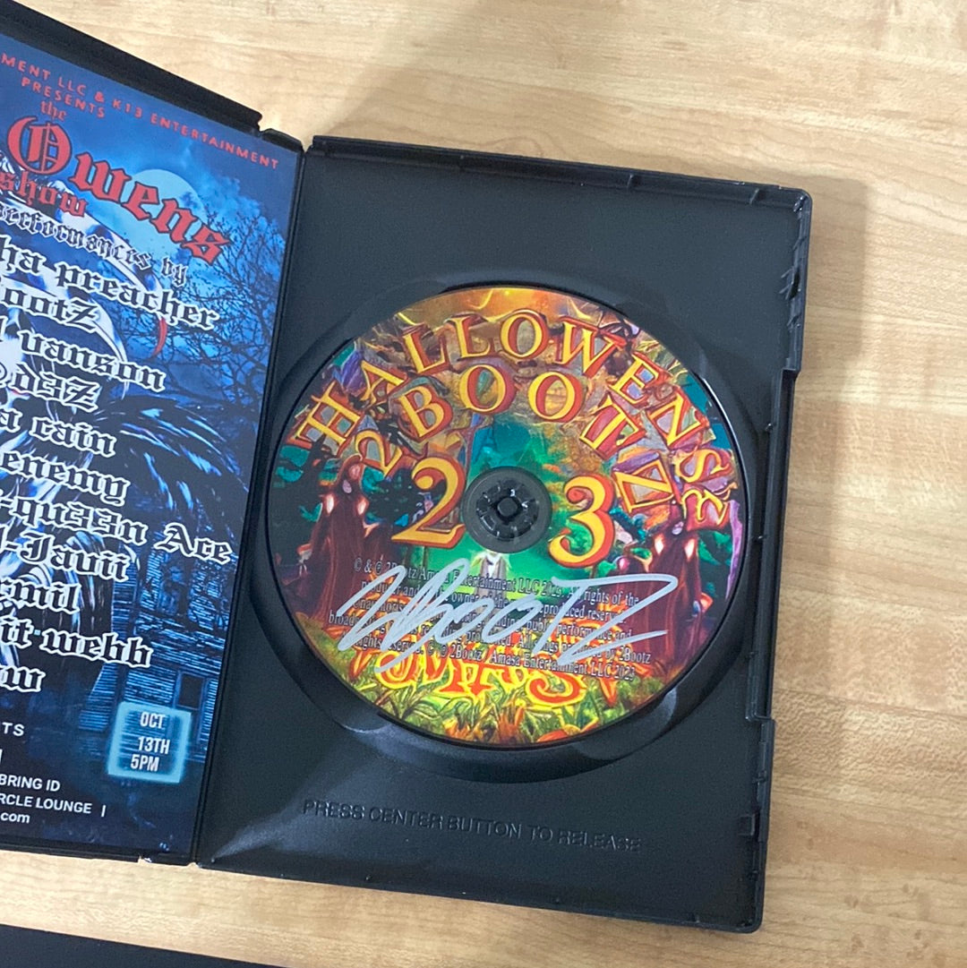 Signed 2Bootz HallOwens 23 CD